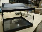 Террариум со светильником (под лампу накал.) ПРЯМОУГОЛЬНЫЙ 25л (350*300*230)