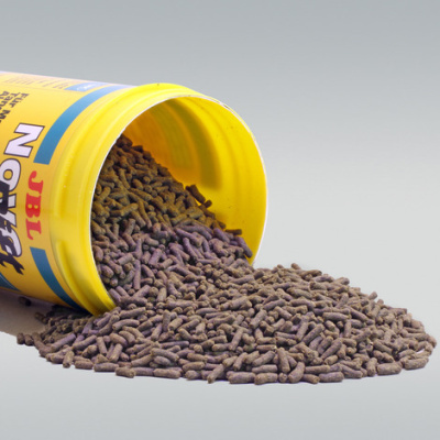 Полноценный корм для оптимального роста растительноядных цихлид из озёр Малави и Танганьика,2