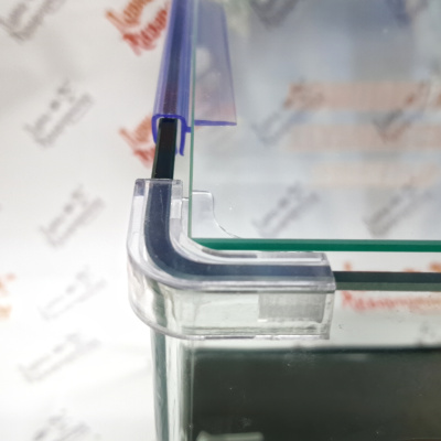 Аквариум KW с гнутым передним стеклом, покровное стекло в комплекте, 43л